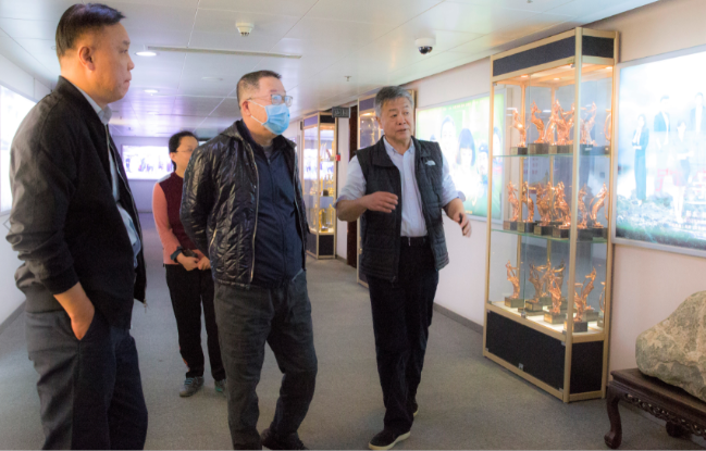 《闖關(guān)東》原班人馬十二年之后再聚首 打造史詩(shī)工業(yè)長(zhǎng)卷《老工人》