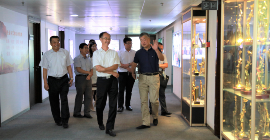 省委宣傳部副部長魏長民帶領部政策法規(guī)研究室同志來山影集團調研指導