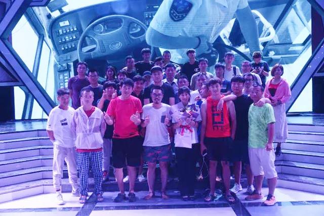 電影故事片《一路同行》順利殺青！